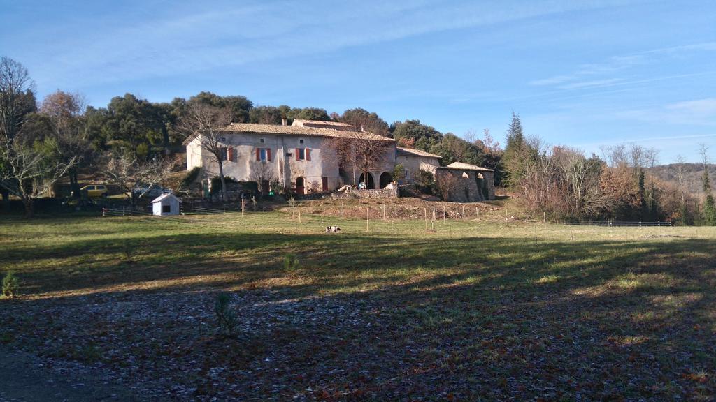 Gites La Ferme Accrochee A La Colline Lagorce  Eksteriør billede